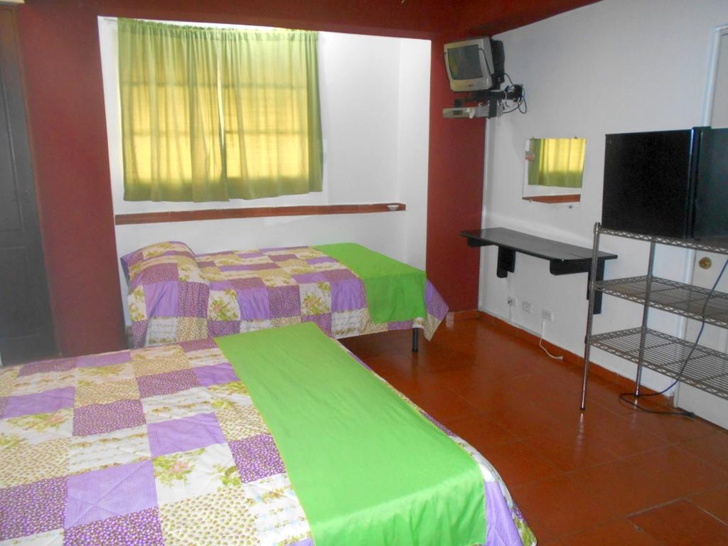 Hostal Condo-Parque Санто-Домінго Екстер'єр фото