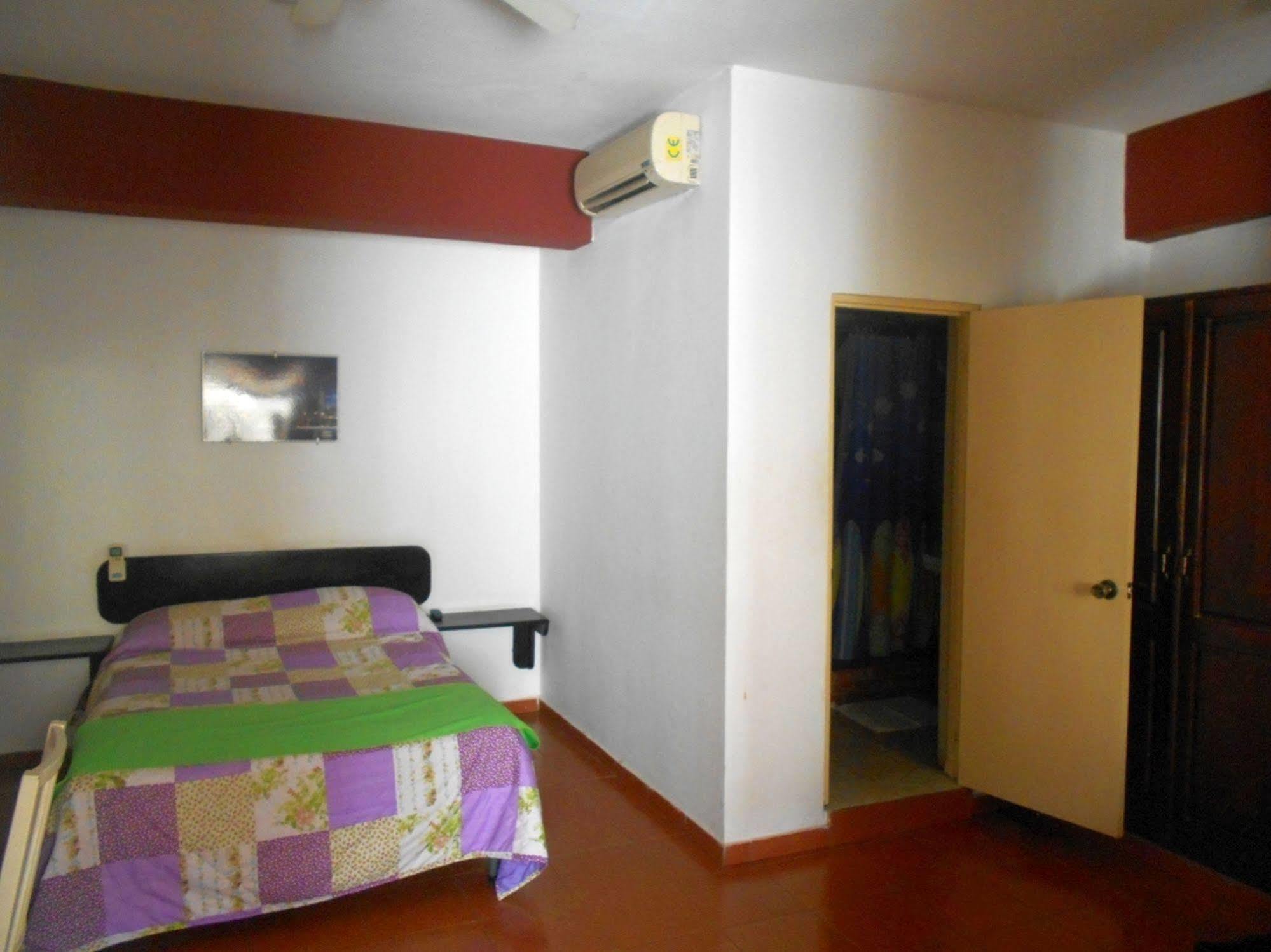 Hostal Condo-Parque Санто-Домінго Екстер'єр фото
